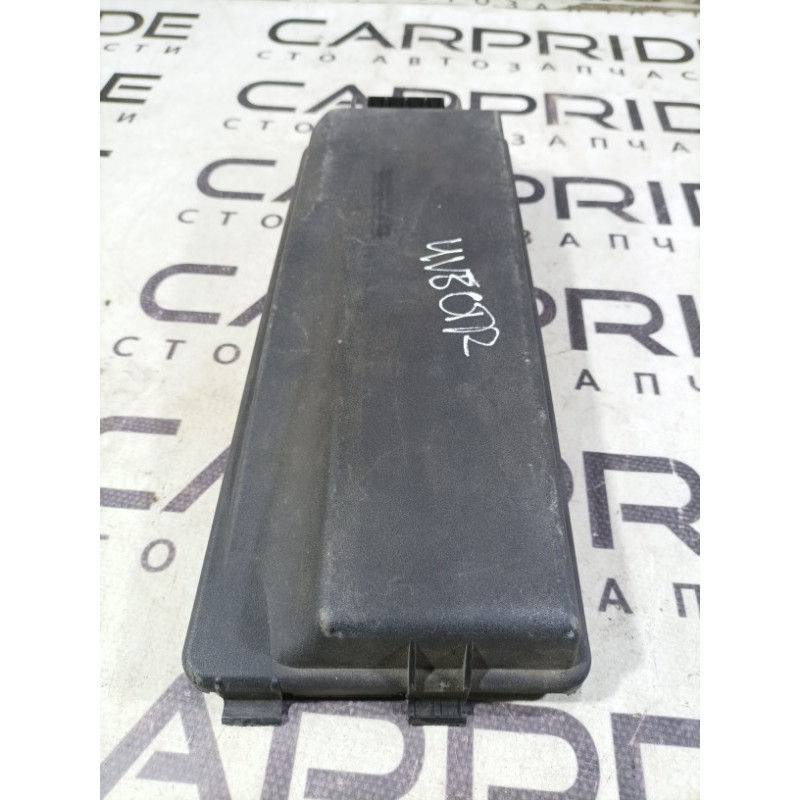Крышка блока предохранителей (двигатель и элементы) Opel Vectra C 2008 1.9 D 24438039