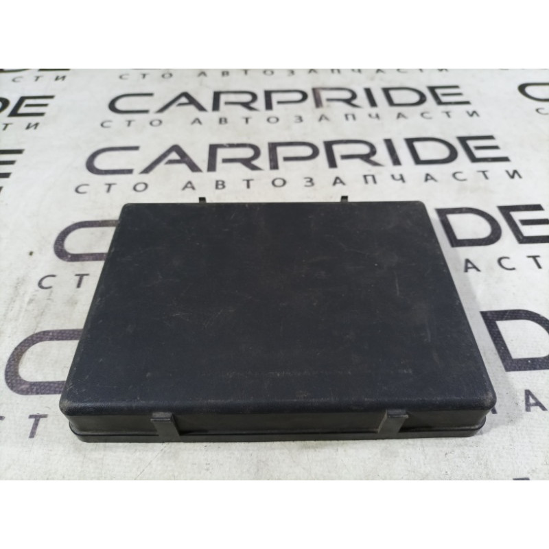 Крышка блока предохранителей (двигатель и элементы) BMW 5-series E34 61131374029