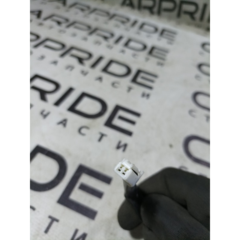 Повторитель стоп сигнала (оптика) Toyota Sienna 3