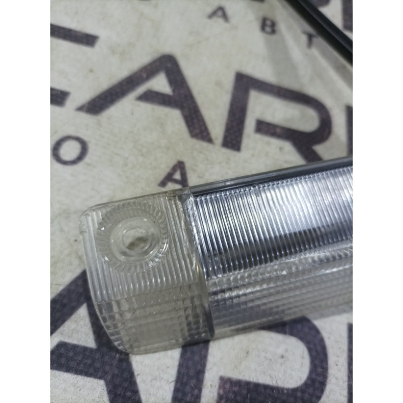 Повторитель стоп сигнала (оптика) Toyota Sienna 3