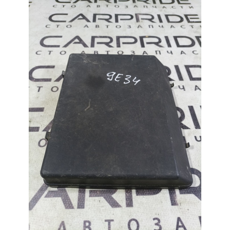 Крышка блока предохранителей (двигатель и элементы) BMW 5-series E34 M43b18 61131374029