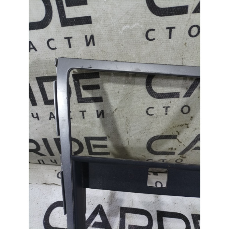 Накладка центральной консоли (салон) Mazda 6 GH 2008 2.0 RF7J gs1d64341