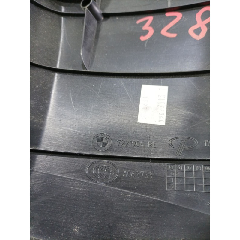 Накладка на поріг (кузов і елементи) BMW 3-series F30 2013 N26B20 51437266636
