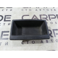 Ящик центральной консоли