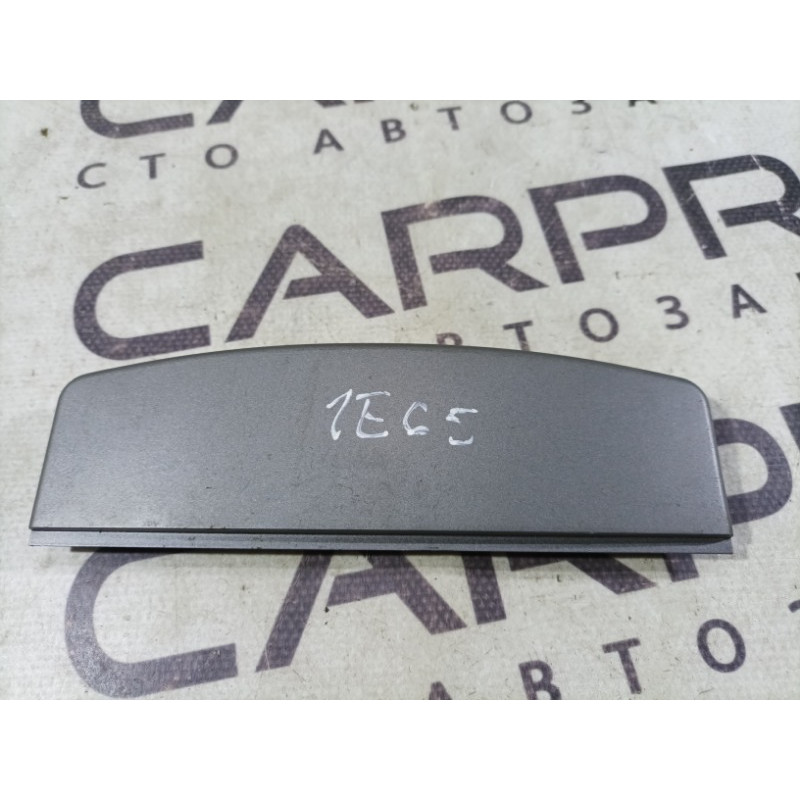 Накладка потолка (салон) BMW 7-series E65 N62B44 51447037175