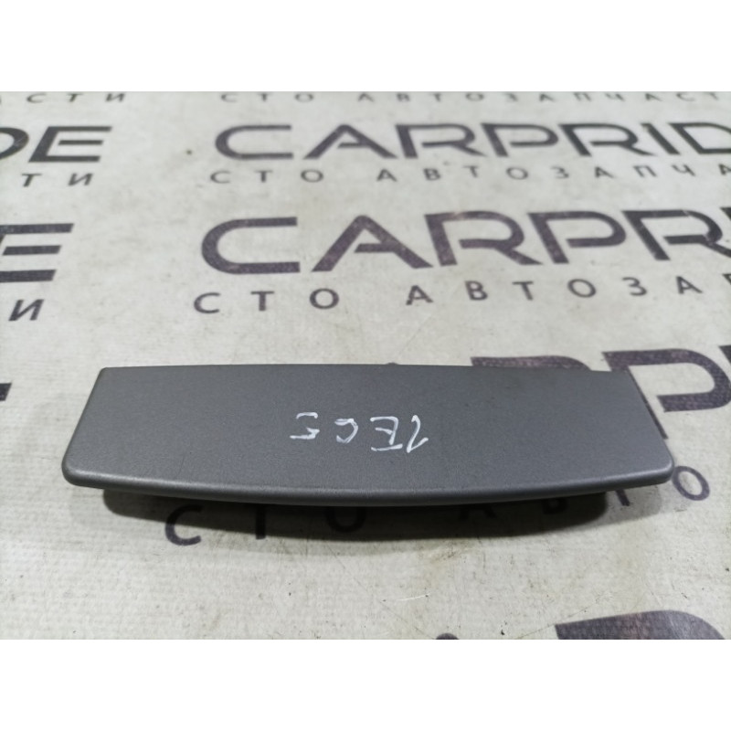 Накладка потолка (салон) BMW 7-series E65 N62B44 51447037175