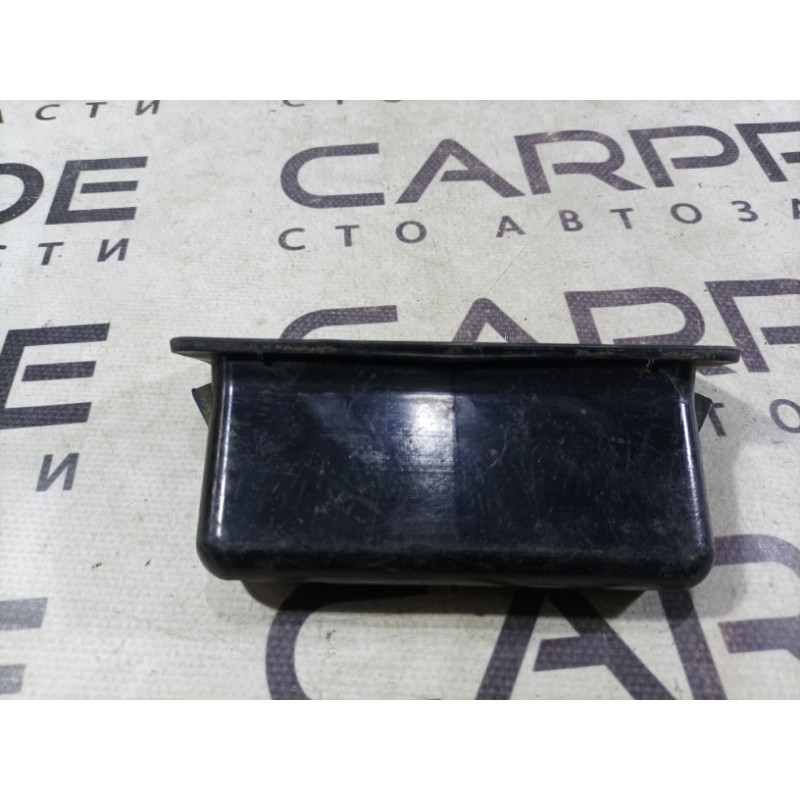 Ящик центральной консоли (салон) BMW 5-series E39 51168210445