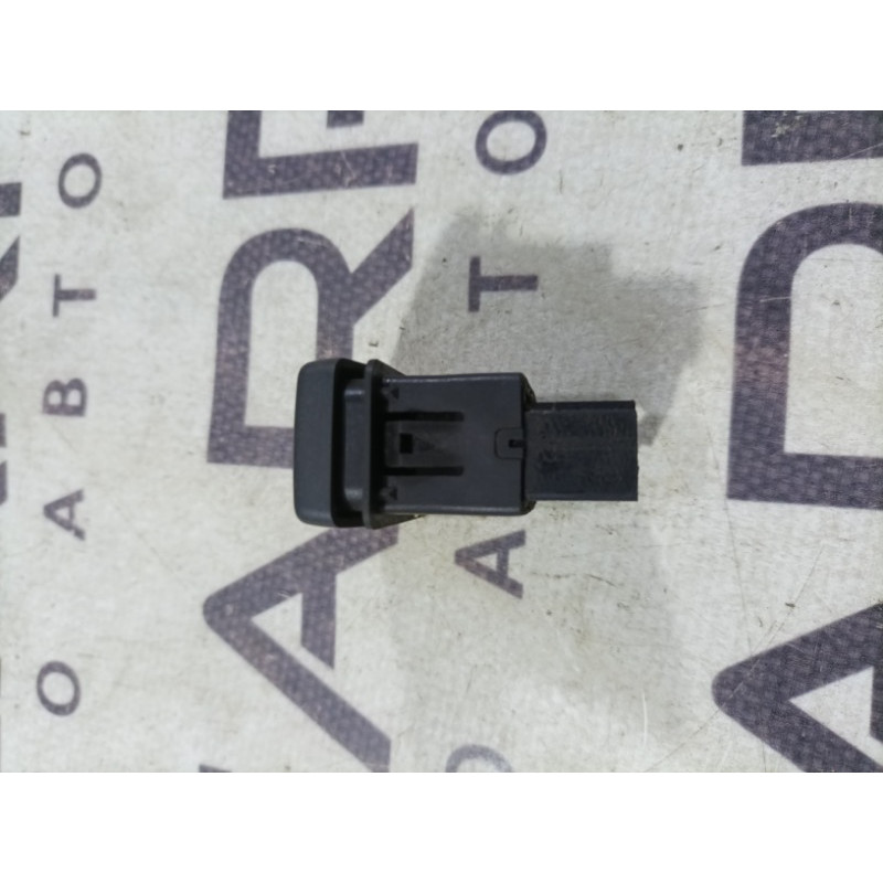 Кнопка сдвижной крышки люка (электрика / кнопки) Land Rover Freelander L314 1.8B