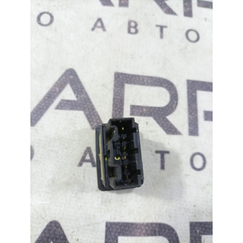 Кнопка сдвижной крышки люка (электрика / кнопки) Land Rover Freelander L314 1.8B