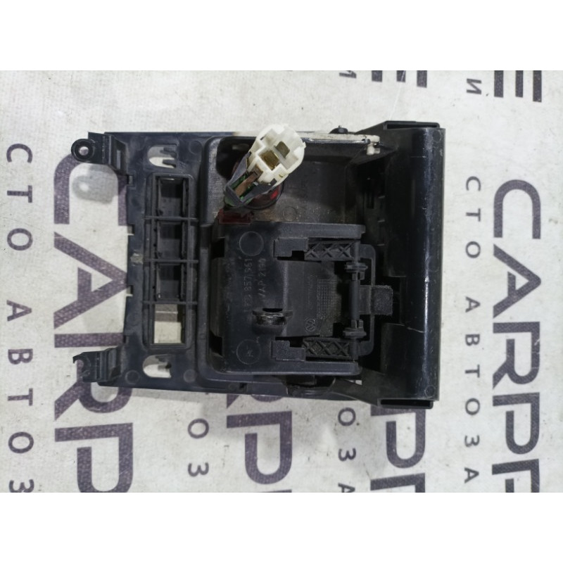 Пепельница (салон) Volkswagen Golf 1K 2004 2.0 BKD 1k0863475c