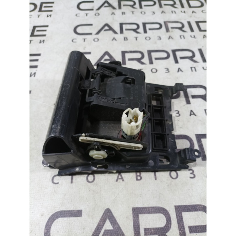 Пепельница (салон) Volkswagen Golf 1K 2004 2.0 BKD 1k0863475c