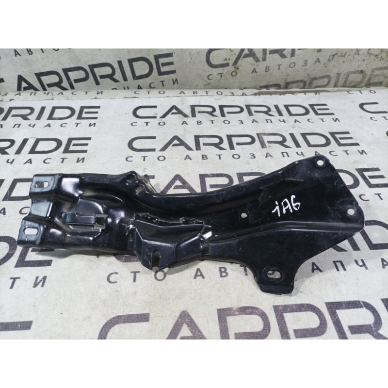 Кронштейн (двигатель и элементы) AUDI A6 C5 2001 2.5 AKE 4b1857322j