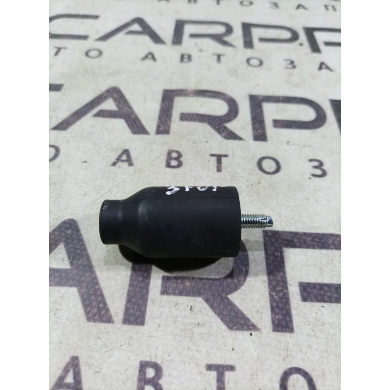 Отбойник крышки багажника (кузов и элементы) Subaru Forester SJ 2014 2.5 63262SG001