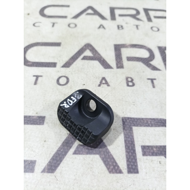 Отбойник крышки багажника (кузов и элементы) Subaru Forester SJ 2014 2.5 63112AG110