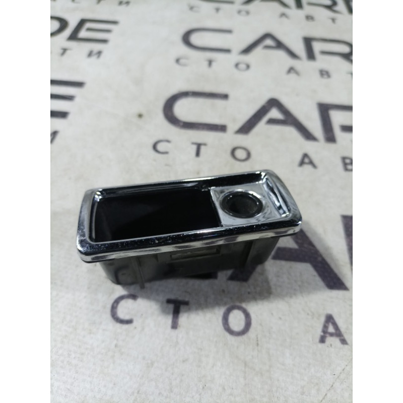 Пепельница (салон) BMW 7-series E38 51168175111
