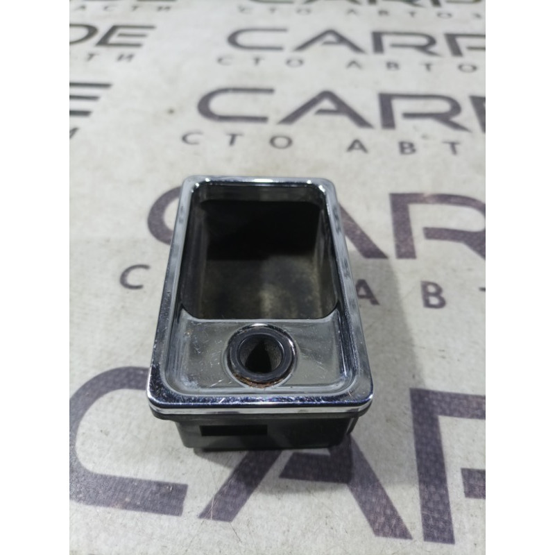 Пепельница (салон) BMW 7-series E38 51168170481
