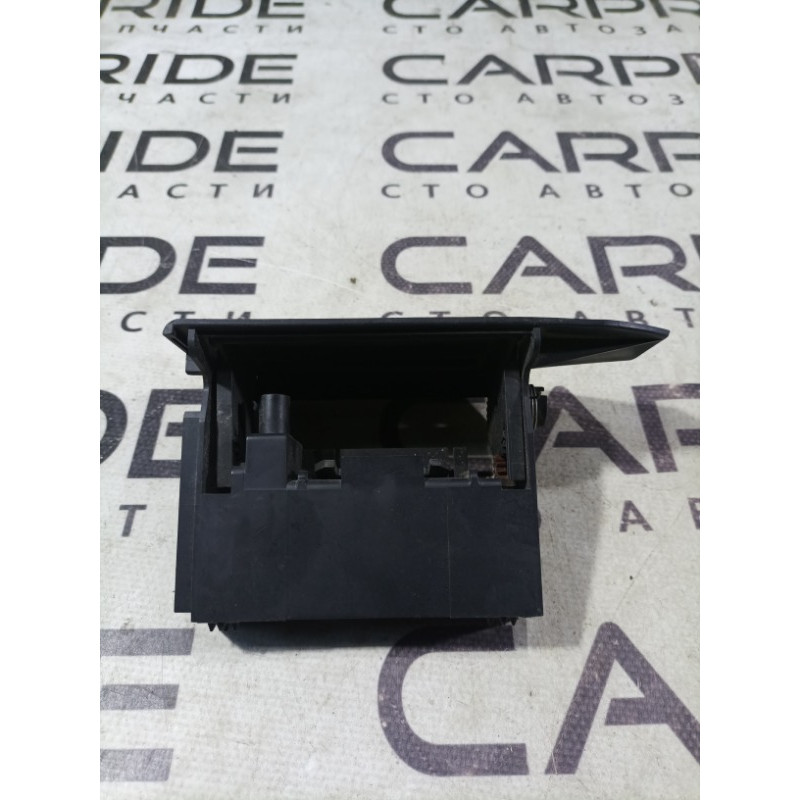 Пепельница (салон) BMW 5-series E39 8200233