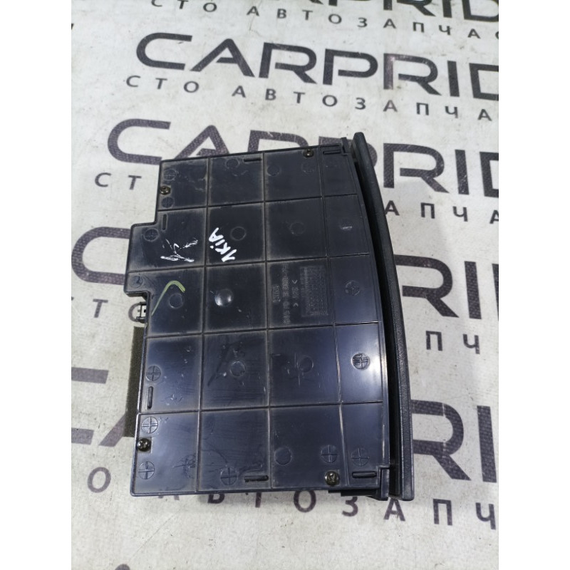 Бардачок центральной консоли (салон) KIA Sorento BL 2005 2.5 CRDI 845703e000