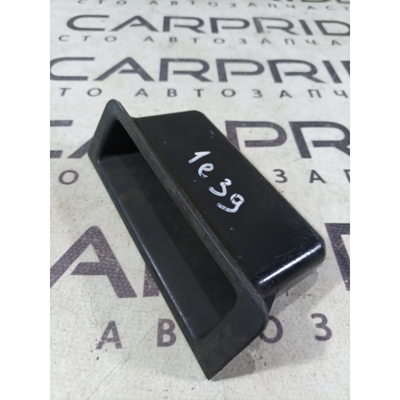 Ящик центральной консоли (салон) BMW 5-series E39 2001 M47D20 51168210445