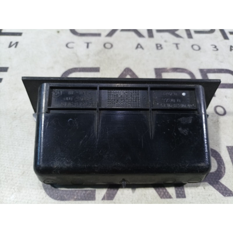 Ящик центральной консоли (салон) BMW 5-series E39 2001 M47D20 51168210445