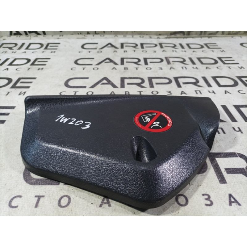 Накладка торпеды боковая (салон) Mercedes-Benz C-class W203 1.8 M111.951 a2036800578