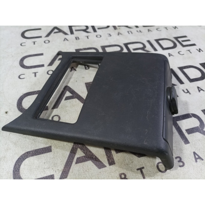 Накладка центральної консолі (салон) Opel Vectra C 2008 1.9 D 315031203