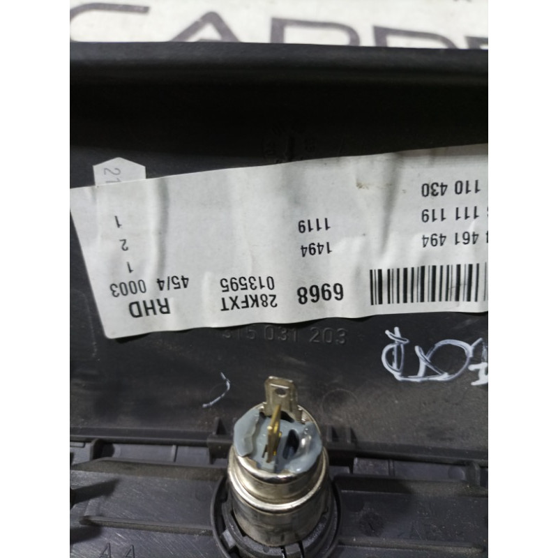 Накладка центральної консолі (салон) Opel Vectra C 2008 1.9 D 315031203