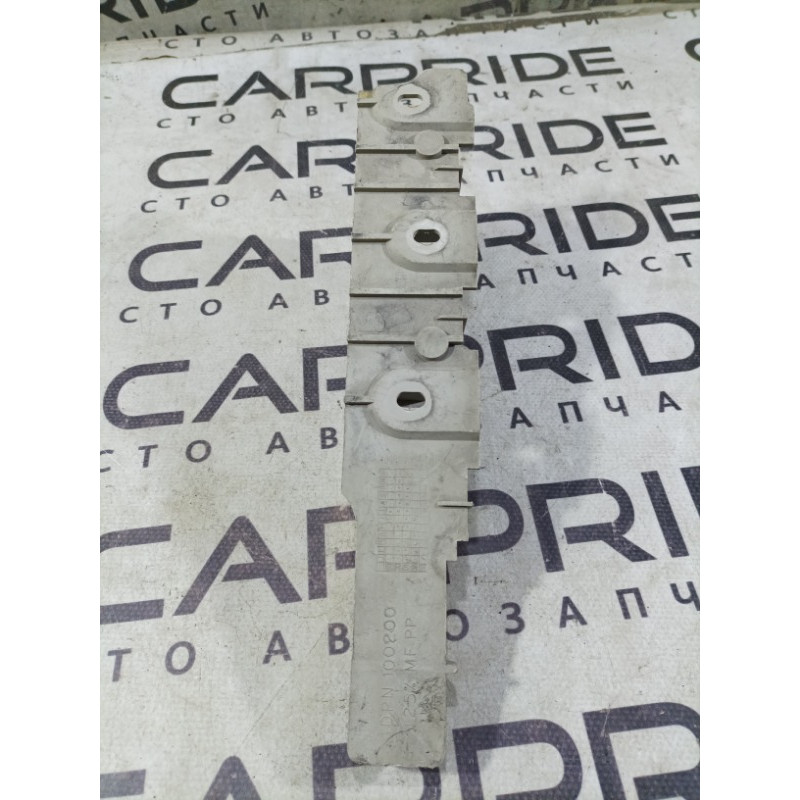 Кронштейн фары (кузов и элементы) LAND ROVER FREELANDER L314 1999 1.8B dpn100200