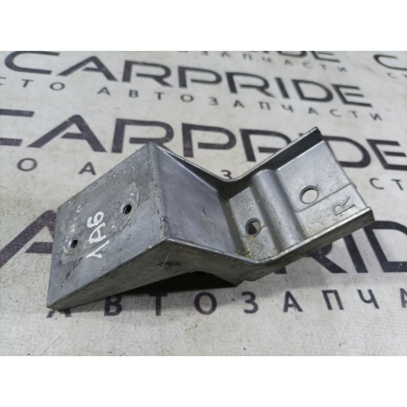 Кронштейн (двигатель и элементы) AUDI A6 C5 2001 2.5 AKE 4b9813384a