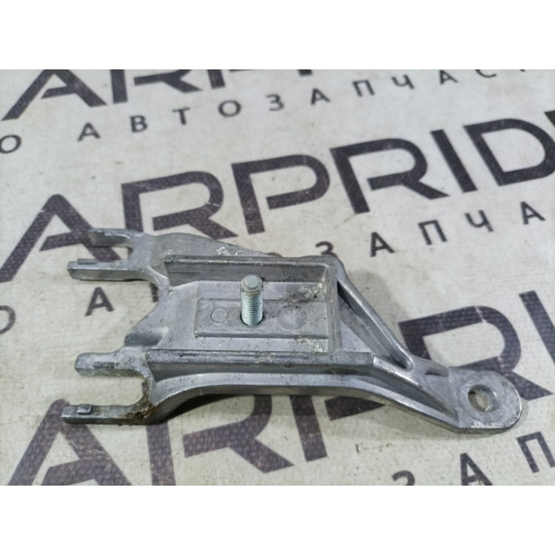 Кронштейн (двигатель и элементы) AUDI A4 B6 2003 2.0 ALT 8e0864283