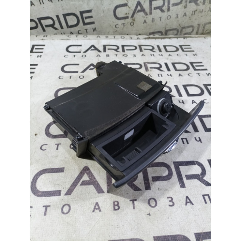 Пепельница (салон) KIA Sorento BL 2007 2.5 CRDI 845503E000