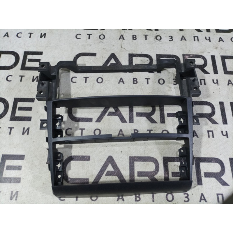 Рамка магнитофона (салон) KIA Sorento BL 2007 2.5 CRDI