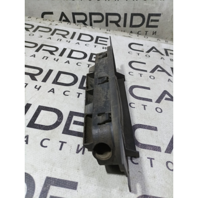 Клапан вентиляции салона (кузов и элементы) BMW 3-series E30 M21d24 64221922739