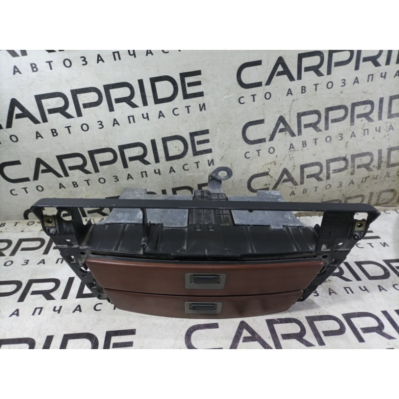 Бардачок центральной консоли (салон) BMW 7-series E65 N62B44 51458261060