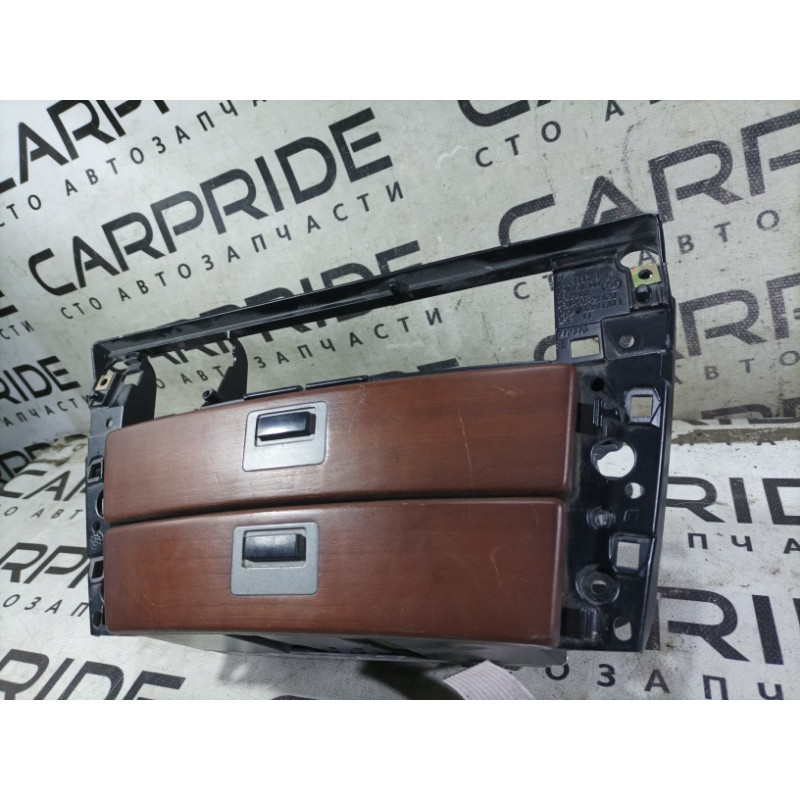 Бардачок центральной консоли (салон) BMW 7-series E65 N62B44 51458261060