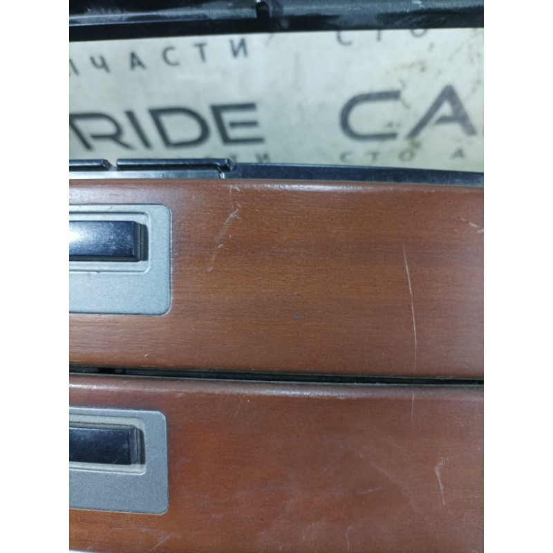 Бардачок центральной консоли (салон) BMW 7-series E65 N62B44 51458261060