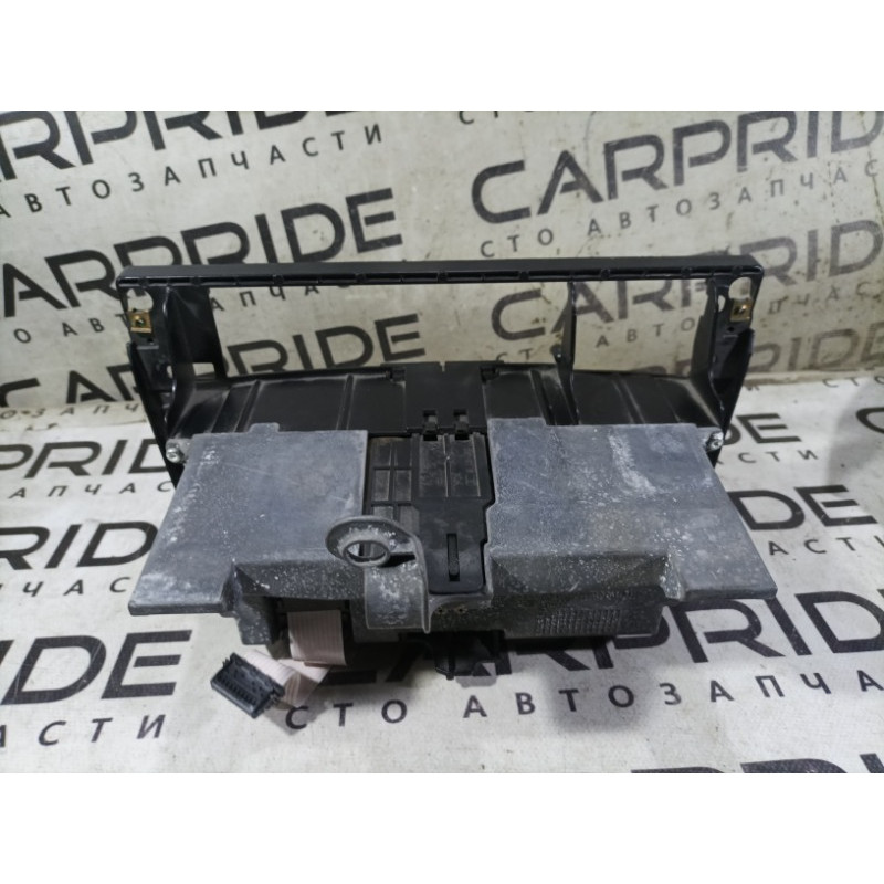 Бардачок центральной консоли (салон) BMW 7-series E65 N62B44 51458261060