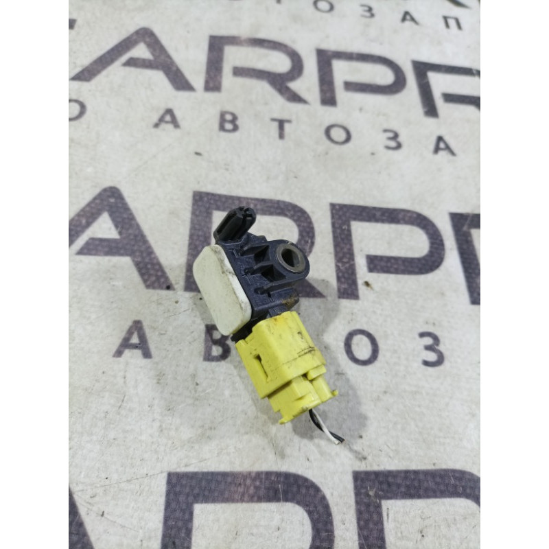 Датчик удара (электрика / датчики) Infiniti QX60 L50 2015 3.5 988303ja0a