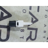 Концевик педали тормоза