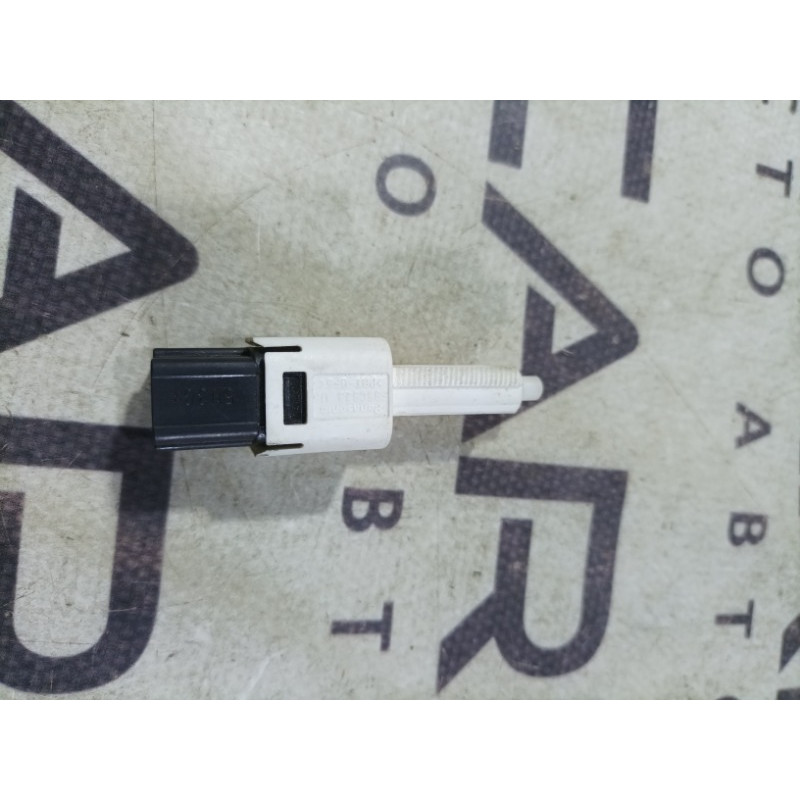 Концевик педали тормоза (электрика / датчики) Infiniti QX60 L50 2015 3.5 f85cs23