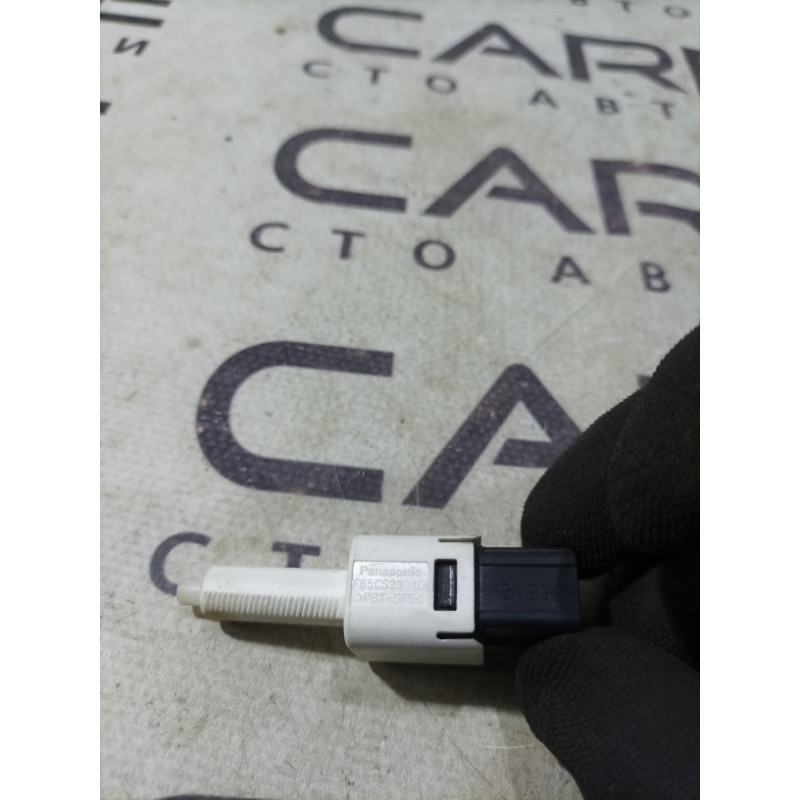 Концевик педали тормоза (электрика / датчики) Infiniti QX60 L50 2015 3.5 f85cs23