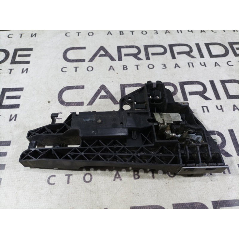 Кронштейн ручки двери (кузов и элементы) Audi A4 B8 8t1837885b