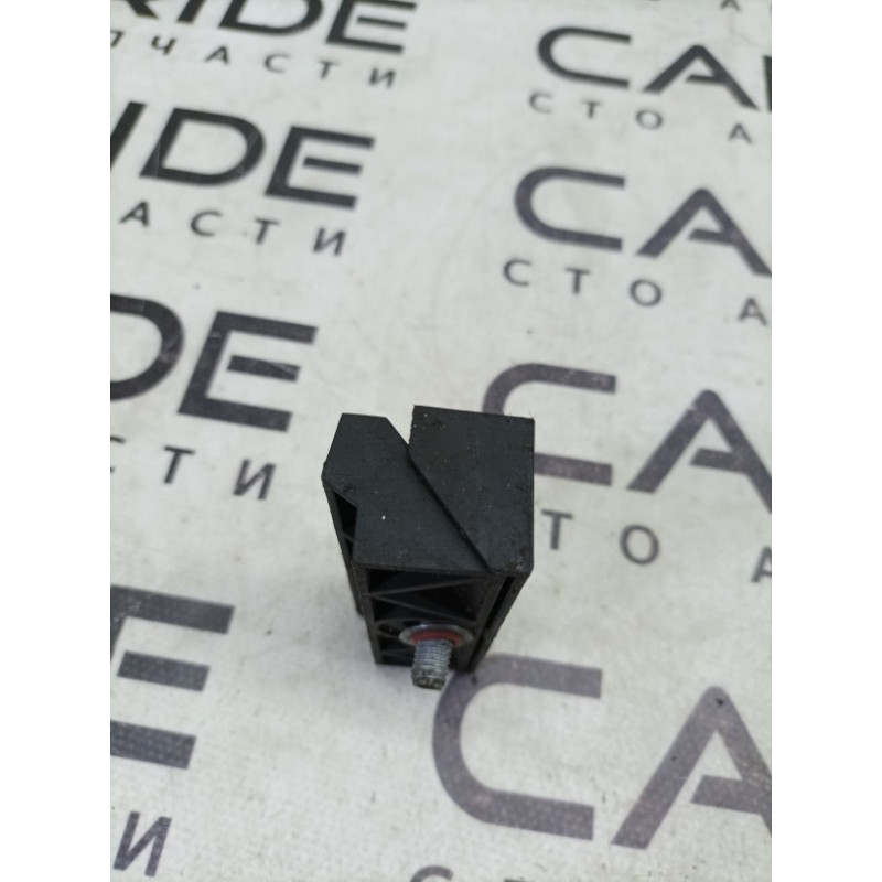 Крепление аккумулятора (кузов и элементы) BMW 5-series F10 61217592923