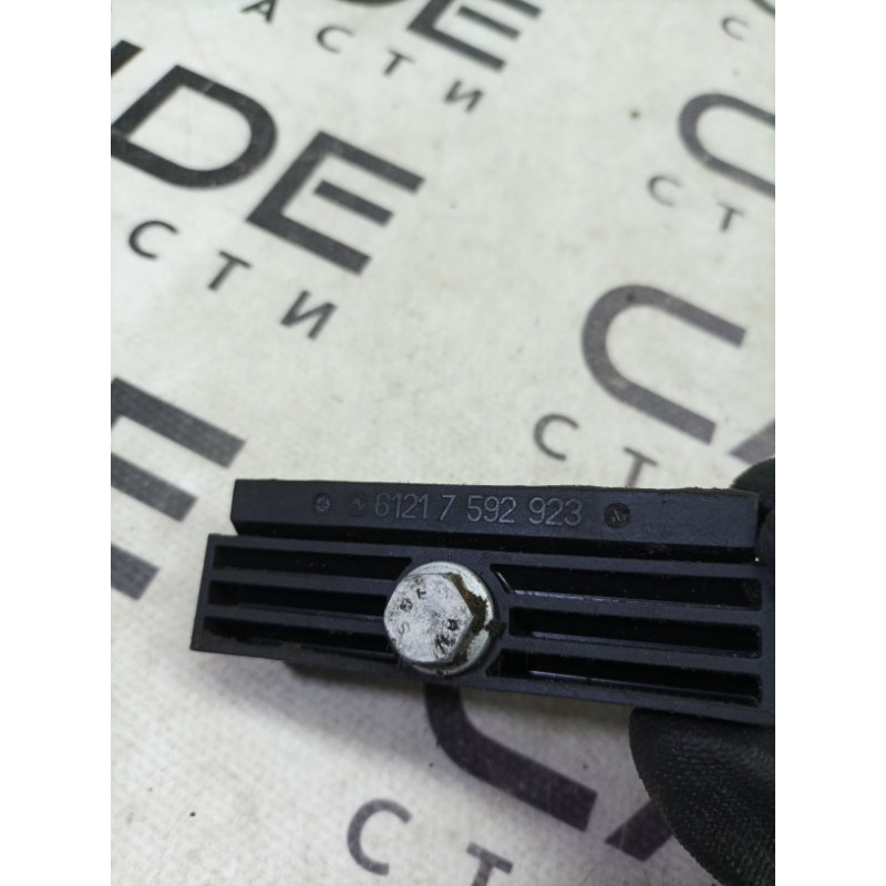 Крепление аккумулятора (кузов и элементы) BMW 5-series F10 61217592923