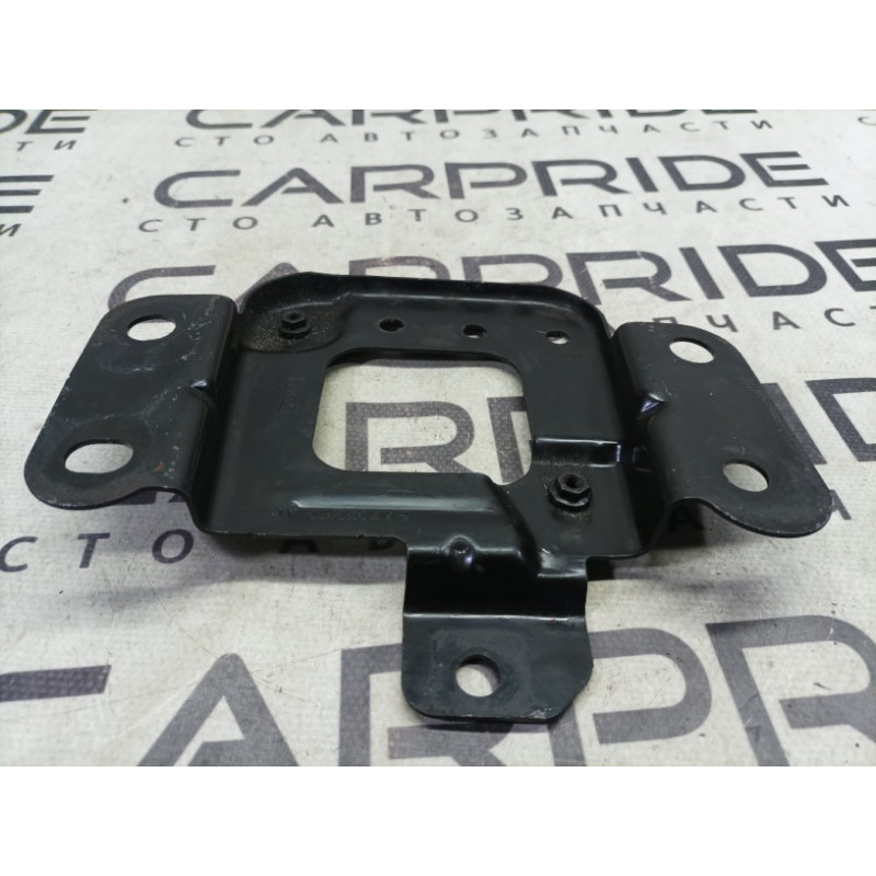 Кронштейн (двигатель и элементы) FORD Fusion MK5 2016 2.5 dg936k034ac