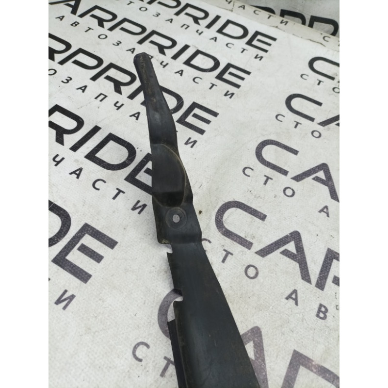 Уплотнитель крыла (кузов и элементы) Toyota 4Runner N210 5382735031