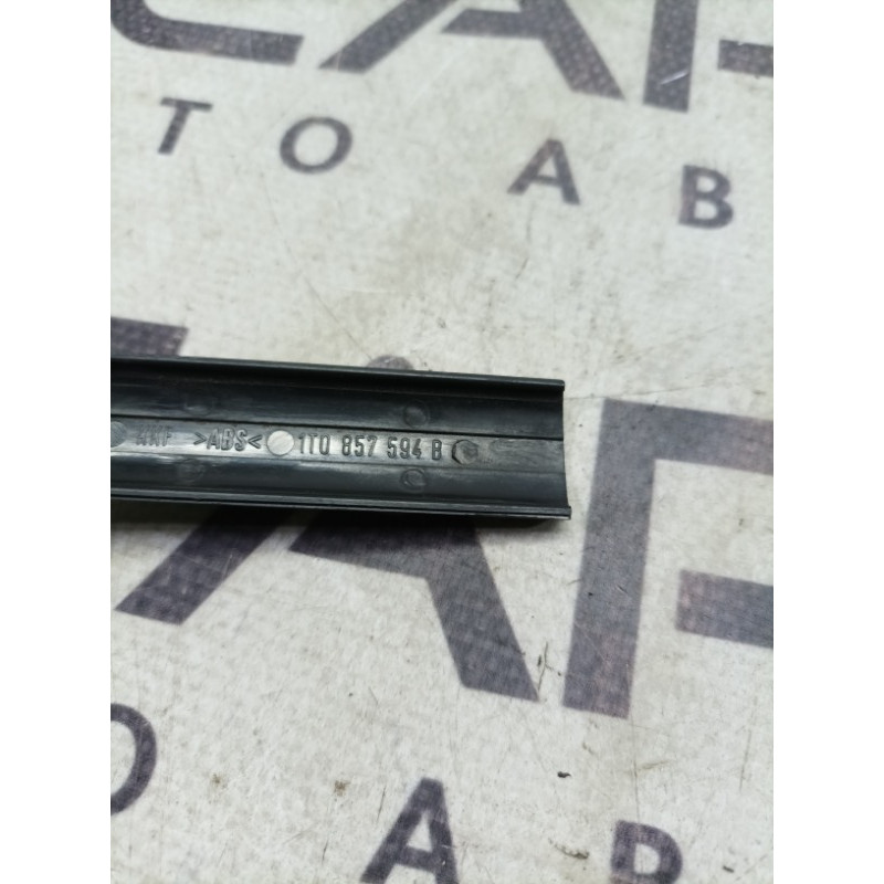Накладка зеркала в салоне (салон) Volkswagen Passat B7 2013 2.5 1t0857594b