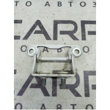 Петля багажника