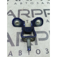 Петля багажника