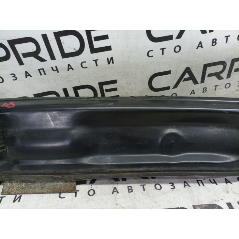 Пластик подкапотный (кузов и элементы) Volkswagen Golf 1K 2.5 1k0805277